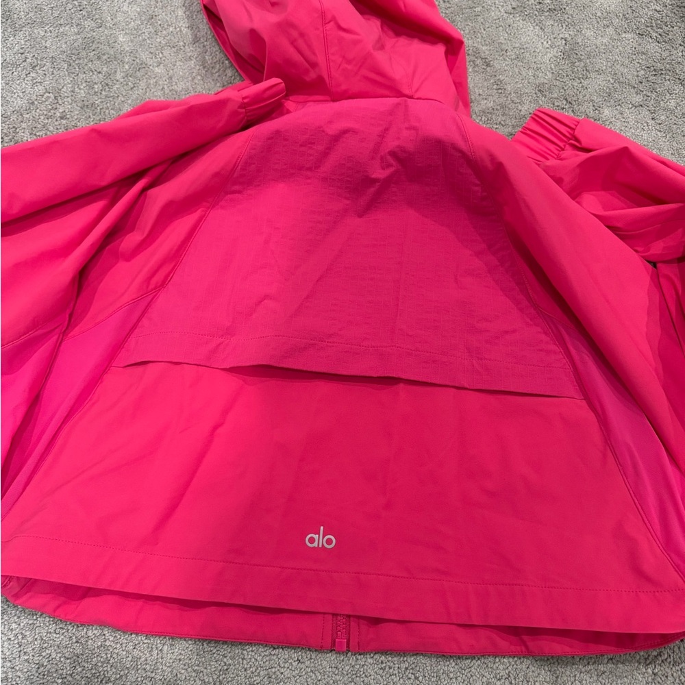ALO Yoga Bright Pink Cropped Spring Jacket